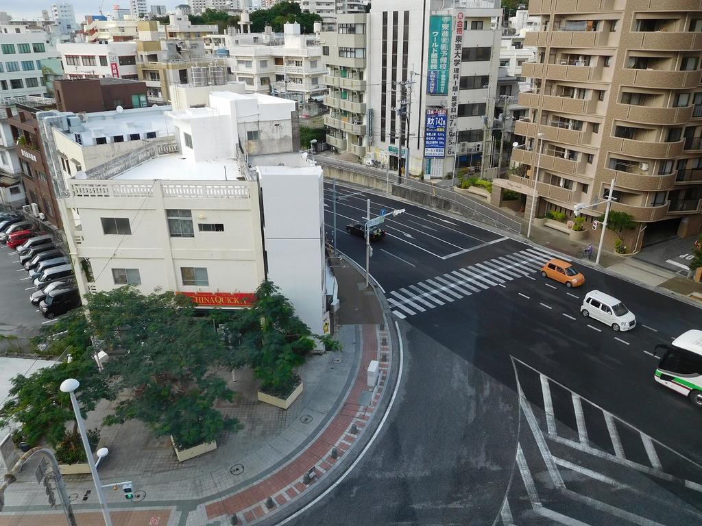 Maxi Alpa Hostel Naha Buitenkant foto