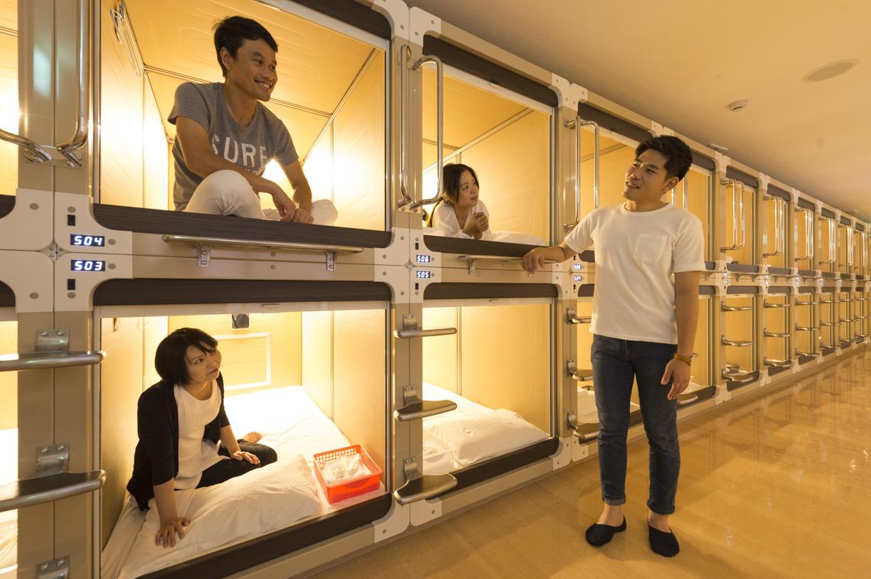 Maxi Alpa Hostel Naha Buitenkant foto