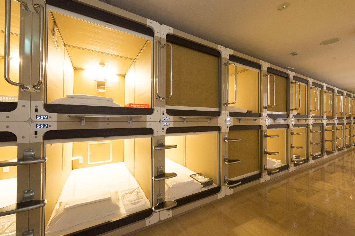 Maxi Alpa Hostel Naha Buitenkant foto